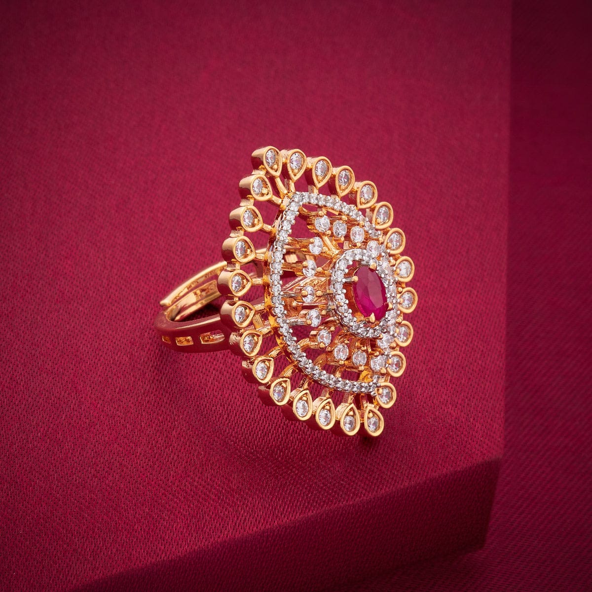 Zircon Finger Ring Zircon Finger Ring 191028