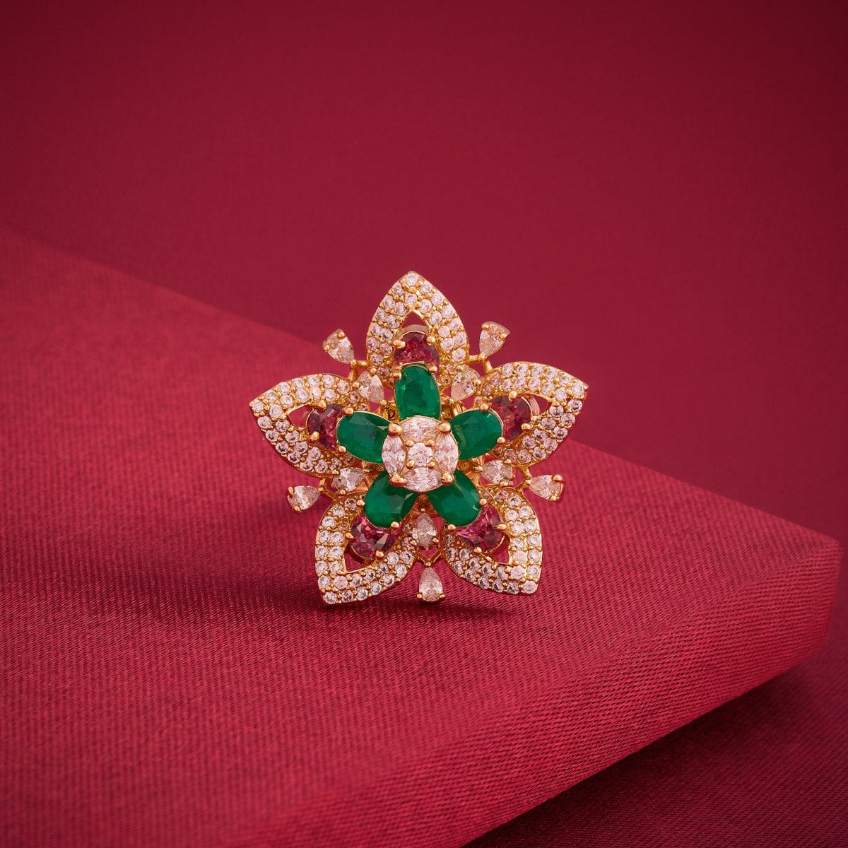 Zircon Finger Ring Zircon Finger Ring 192366