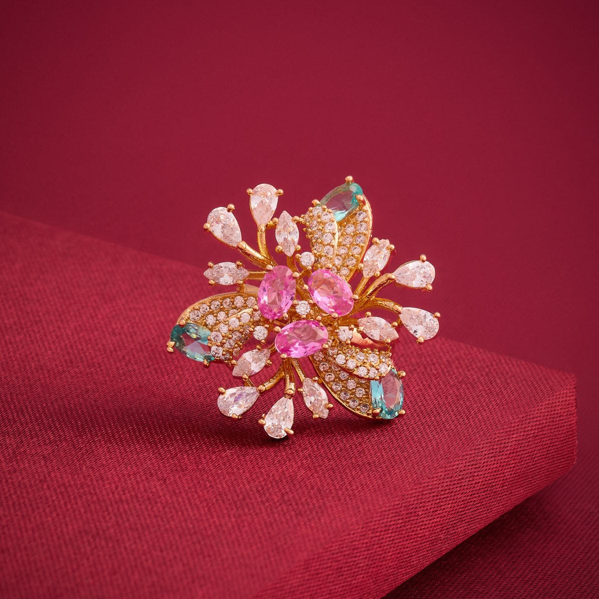 Zircon Finger Ring Zircon Finger Ring 192367