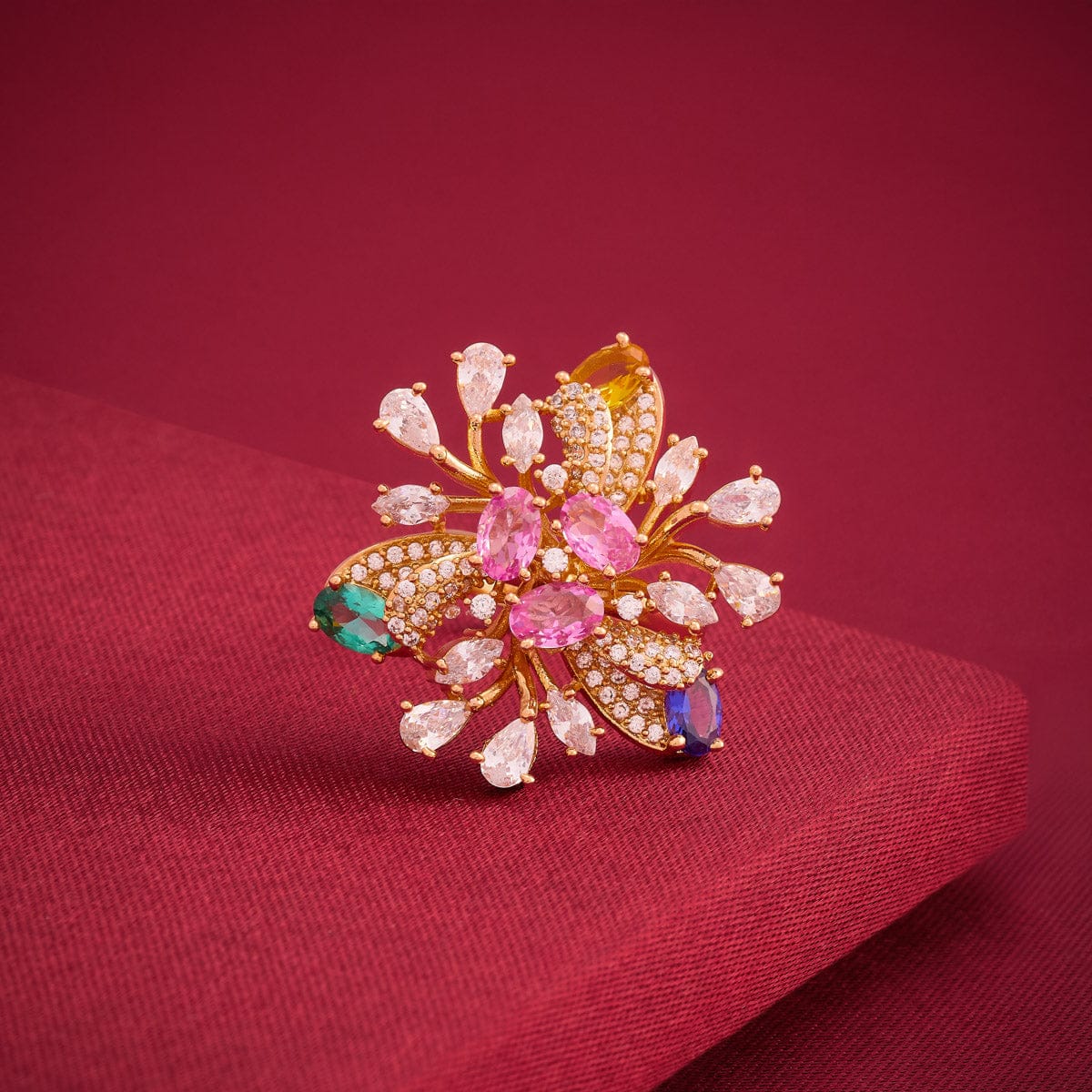 Zircon Finger Ring Zircon Finger Ring 192367