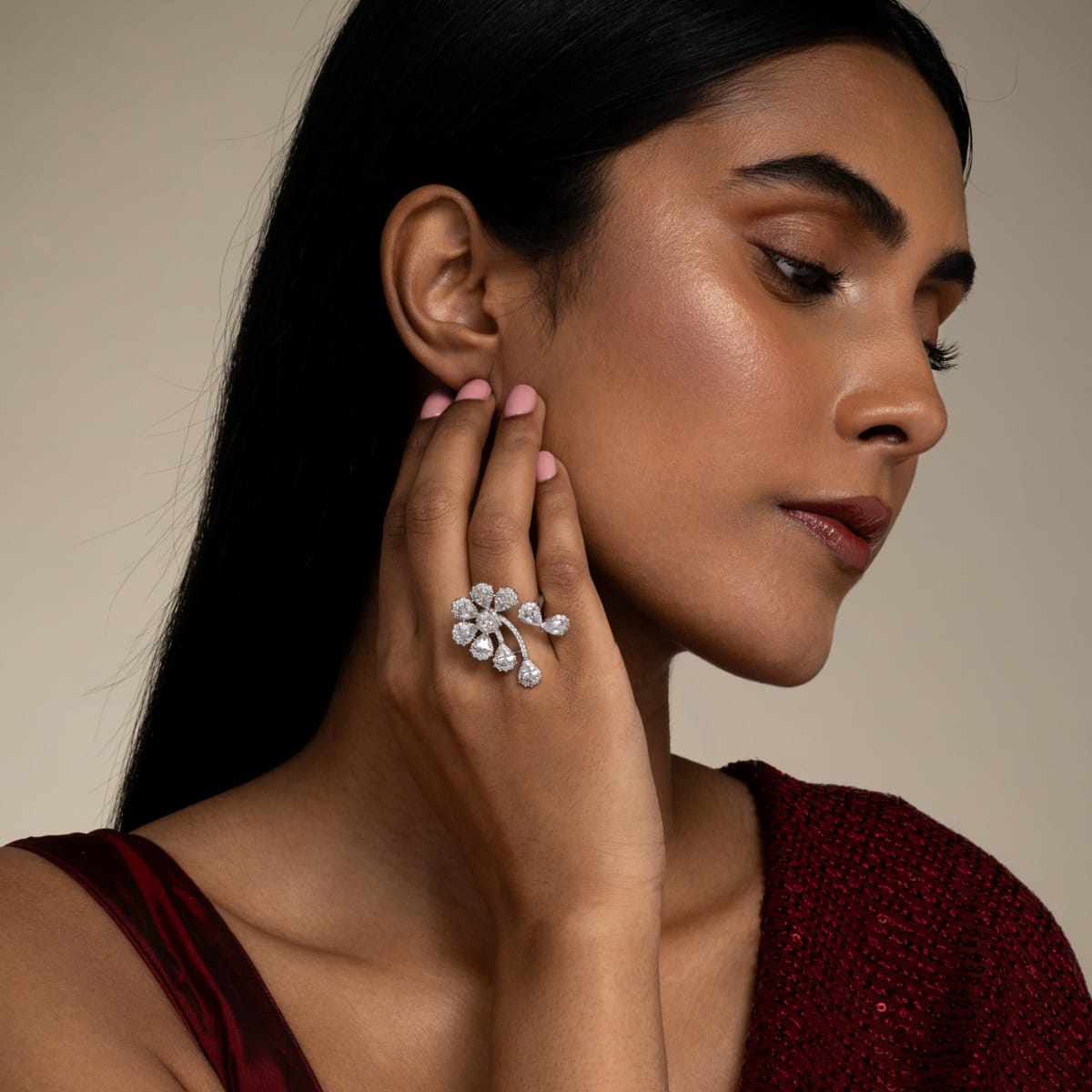 Zircon Finger Ring Zircon Finger Ring 192368