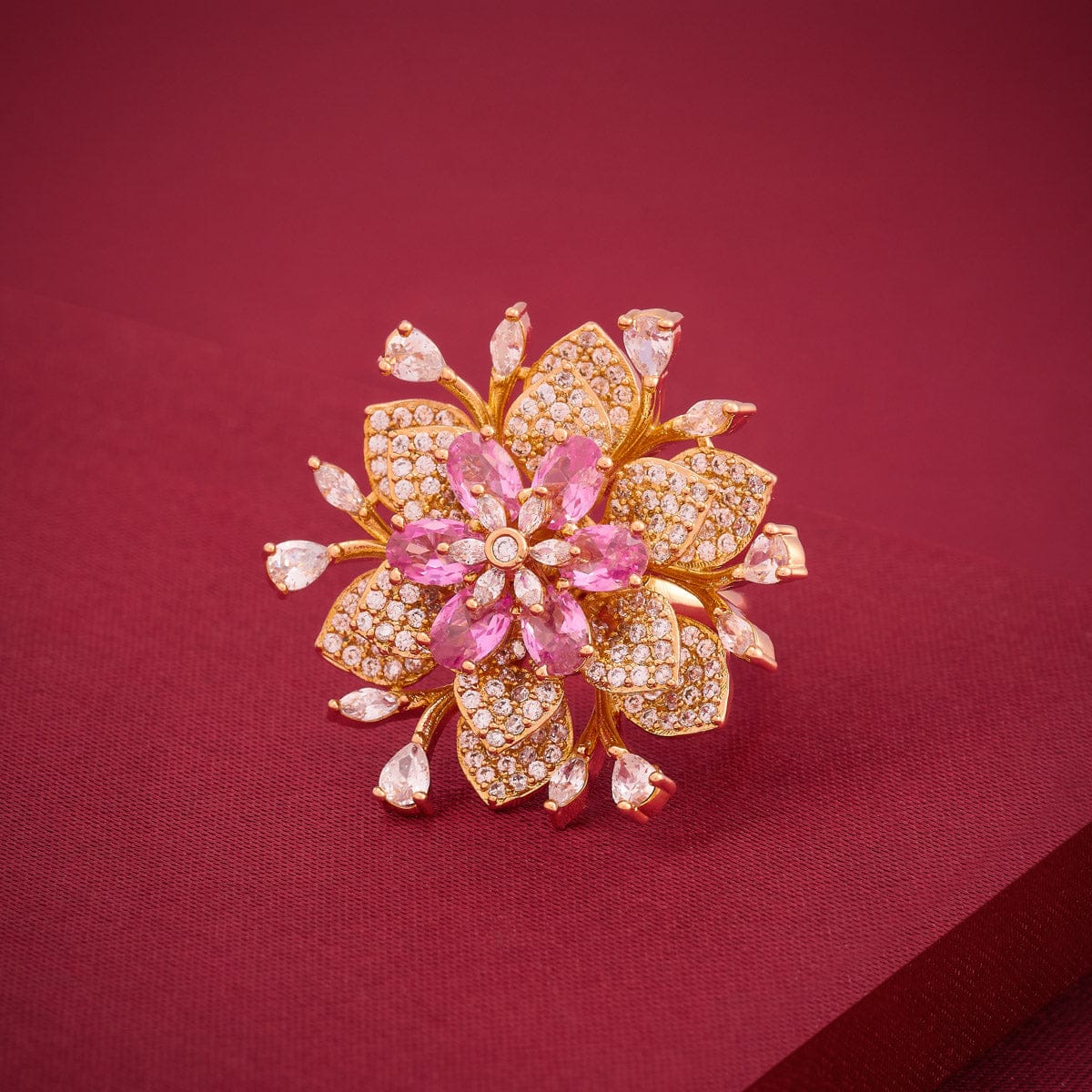 Zircon Finger Ring Zircon Finger Ring 192369