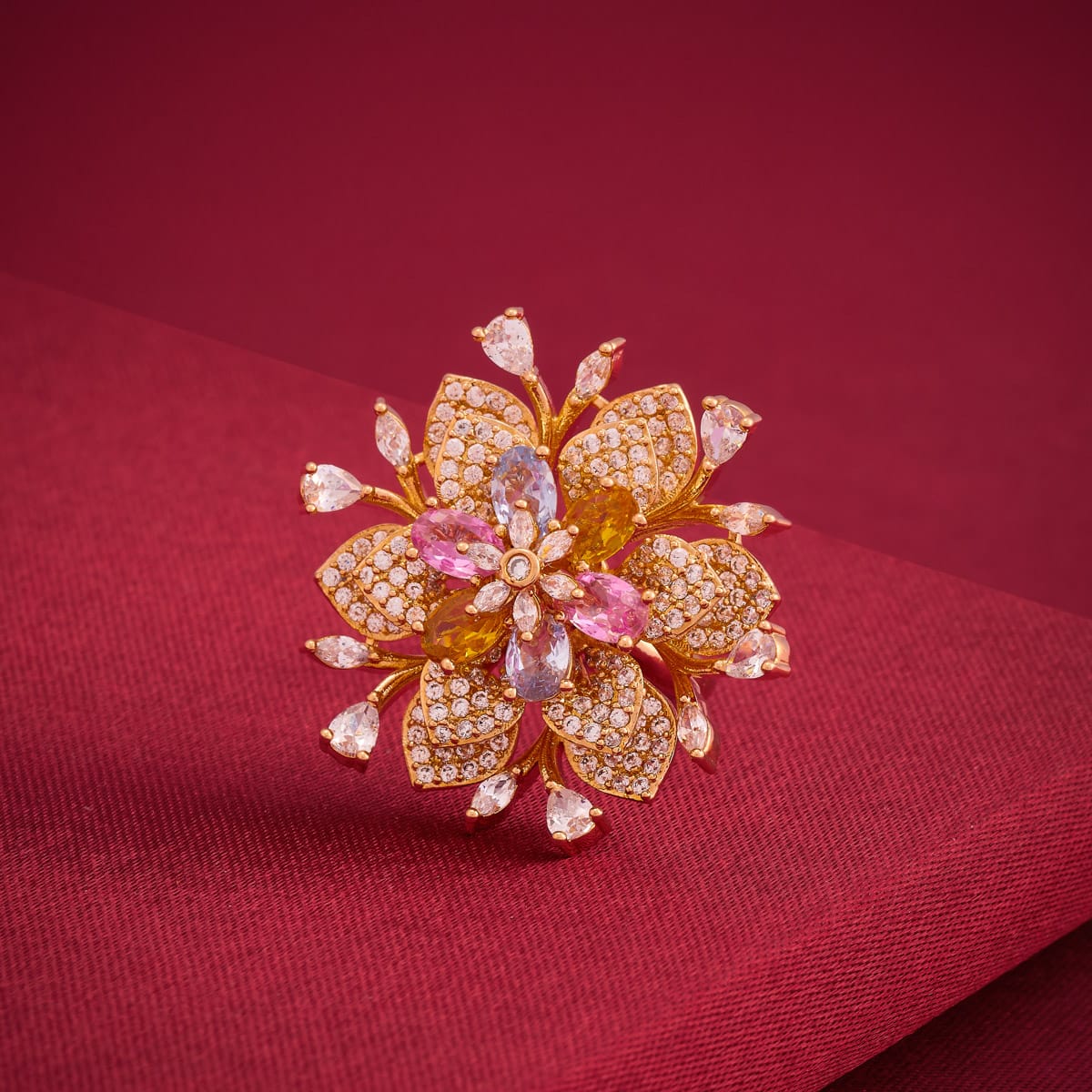 Zircon Finger Ring Zircon Finger Ring 192369