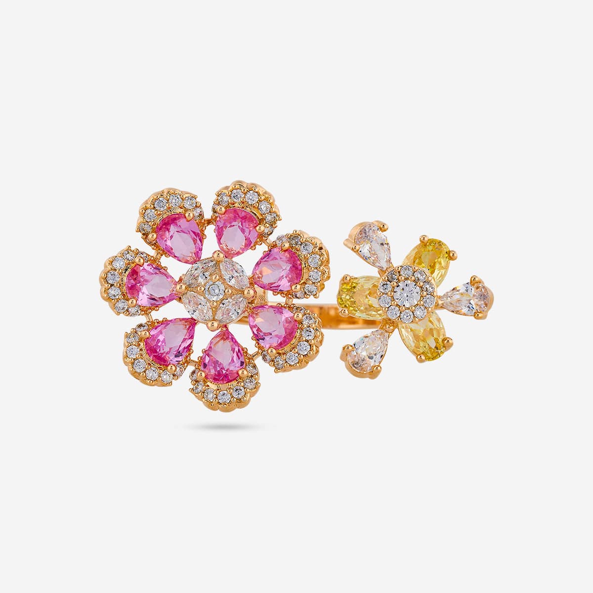 Zircon Finger Ring Zircon Finger Ring 192371