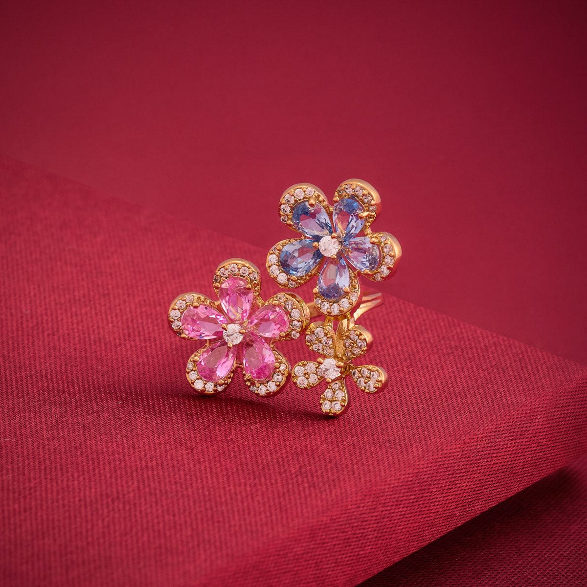 Zircon Finger Ring Zircon Finger Ring 192373