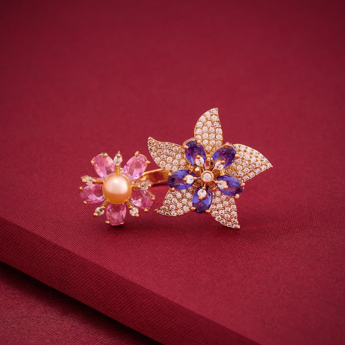 Zircon Finger Ring Zircon Finger Ring 192374
