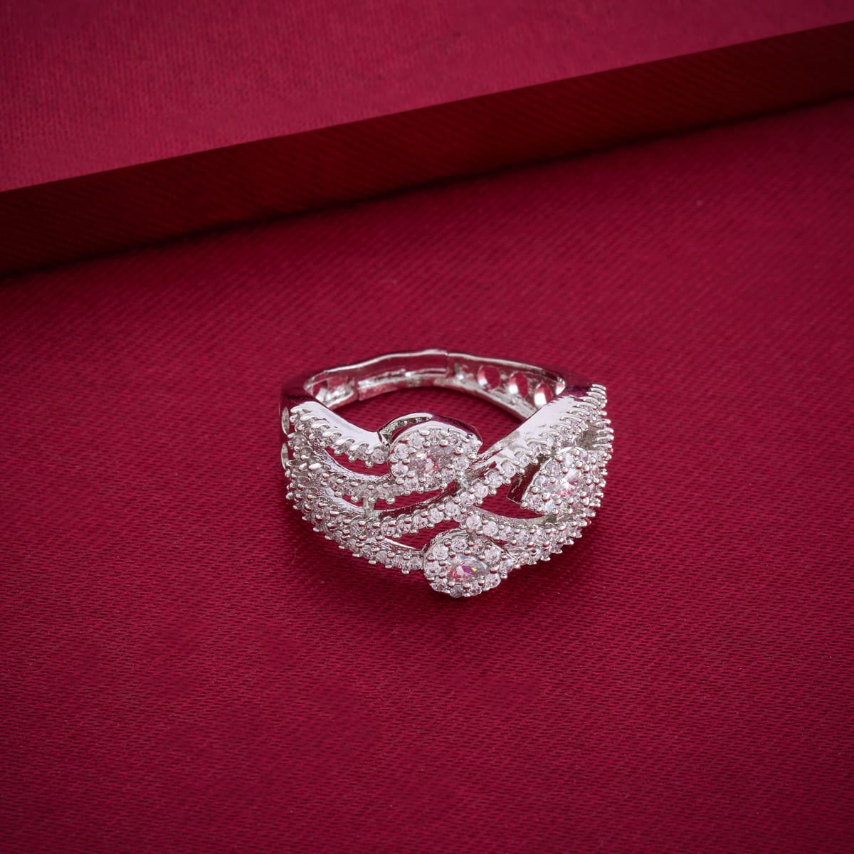 Zircon Finger Ring Zircon Finger Ring 193126