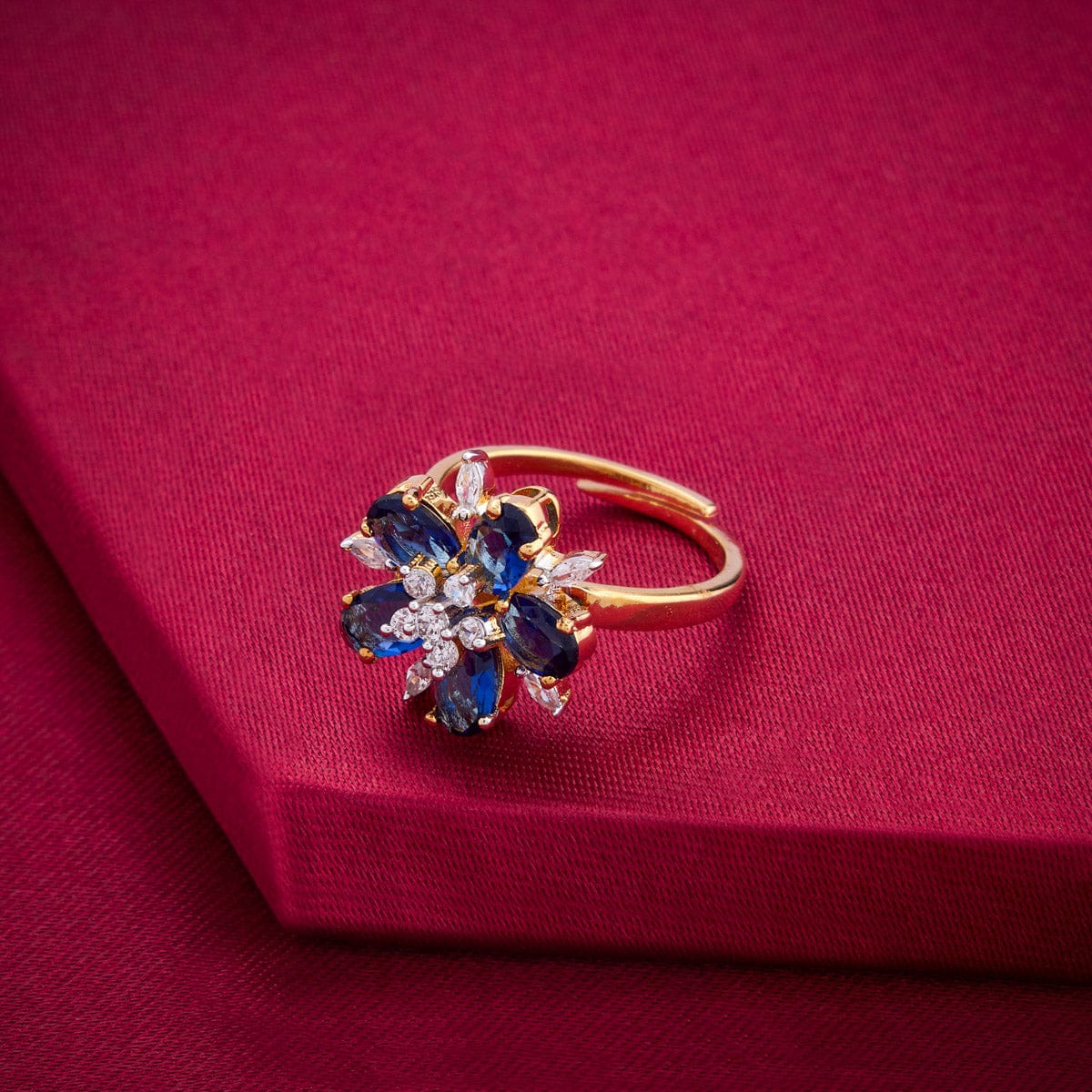 Zircon Finger Ring Zircon Finger Ring 193140