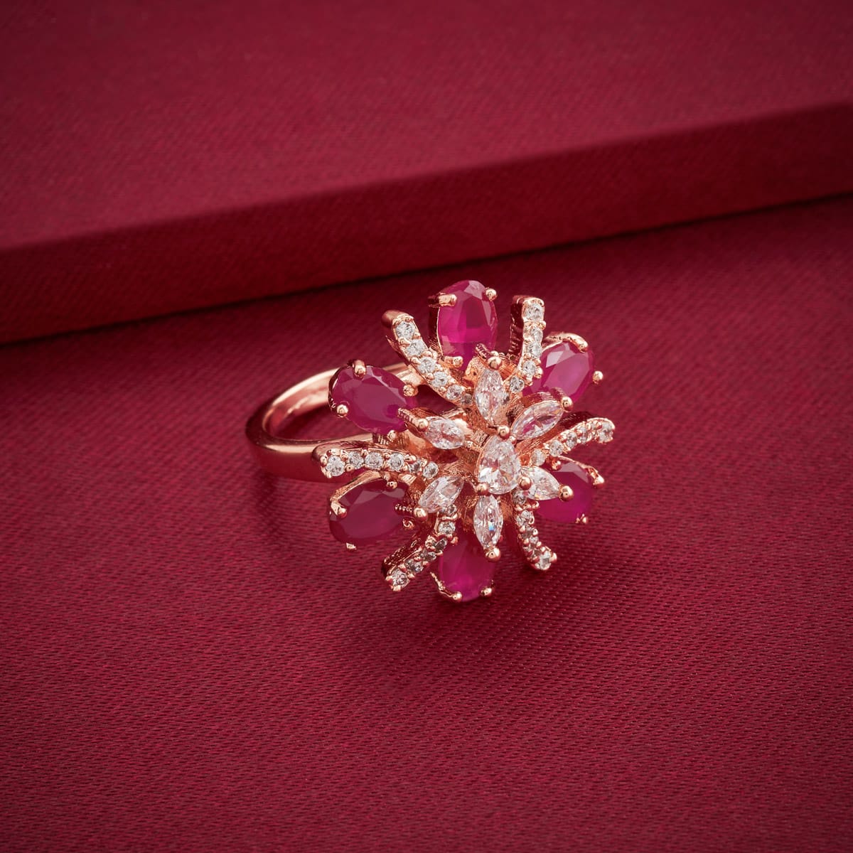 Zircon Finger Ring Zircon Finger Ring 193141