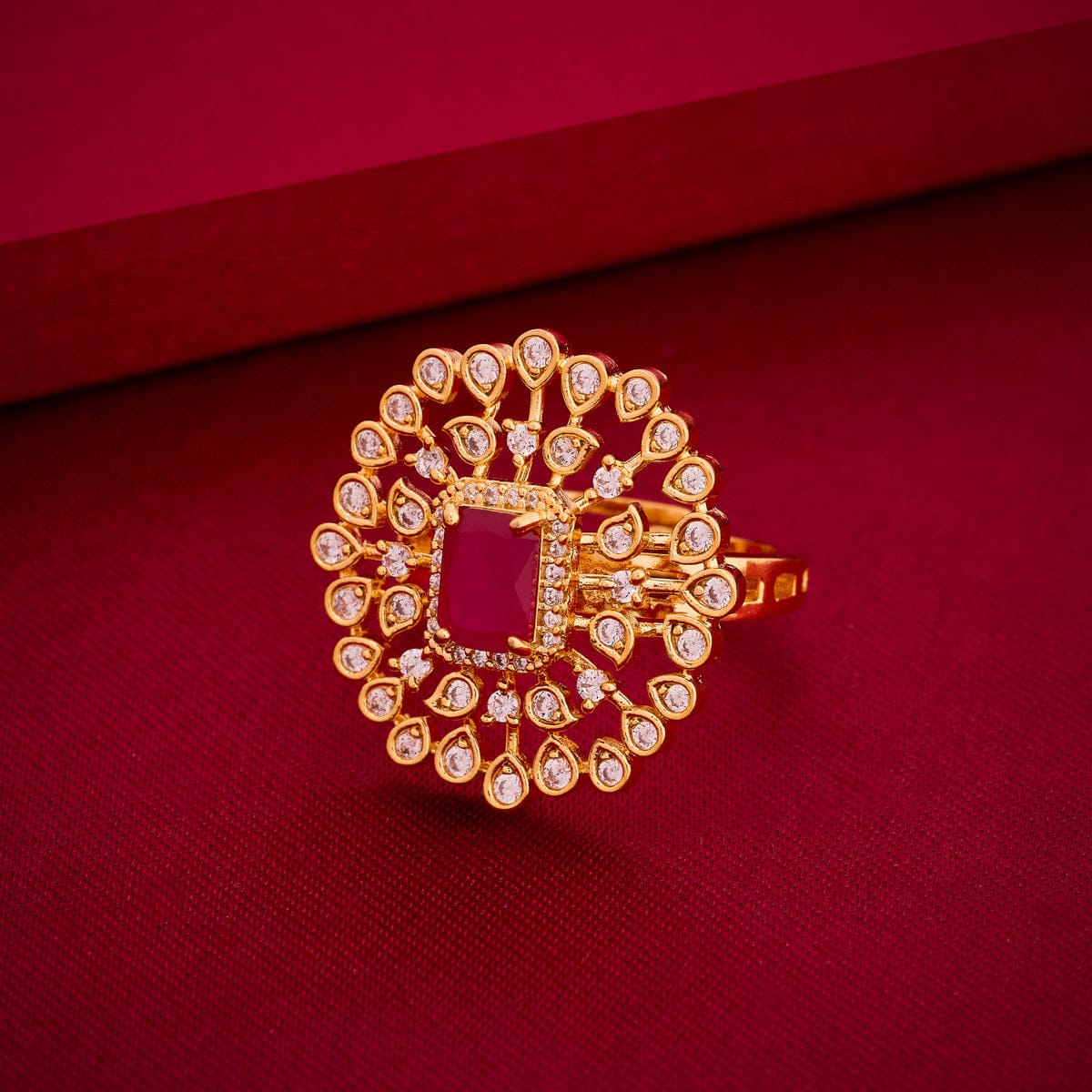 Zircon Finger Ring Zircon Finger Ring 193156