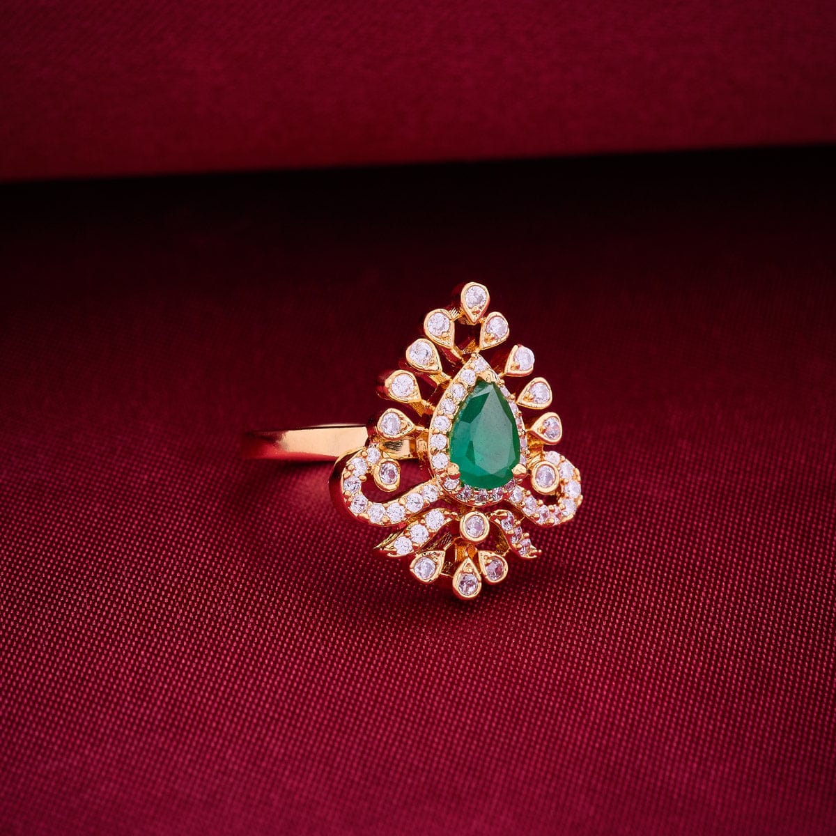 Zircon Finger Ring Zircon Finger Ring 193892