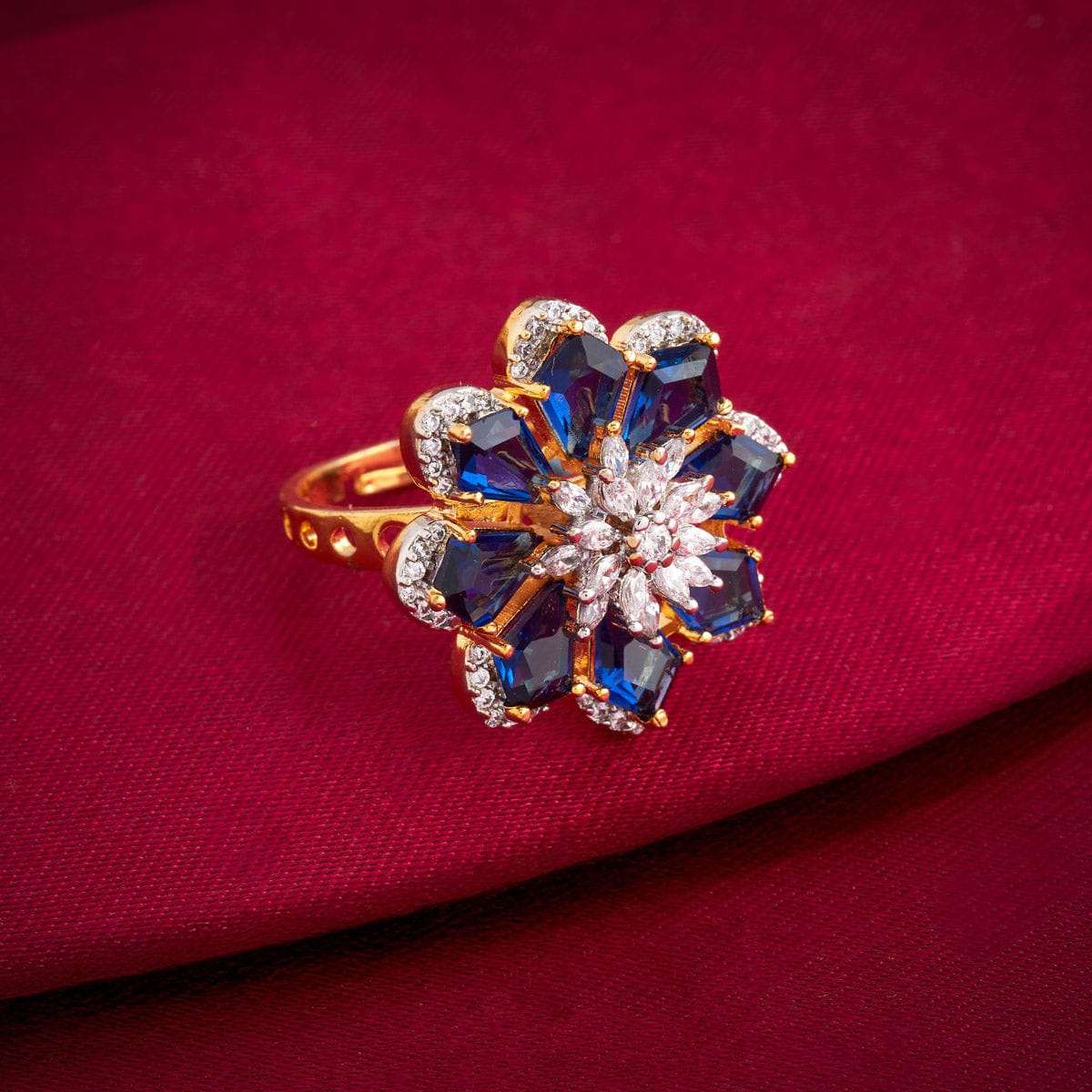 Zircon Finger Ring Zircon Finger Ring 194068