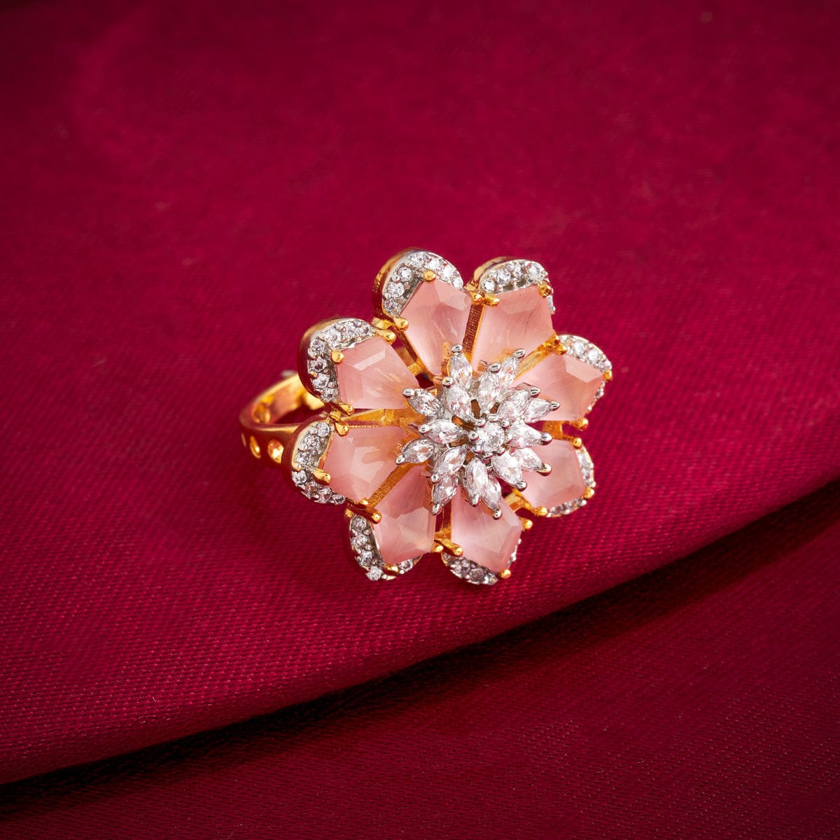 Zircon Finger Ring Zircon Finger Ring 194068