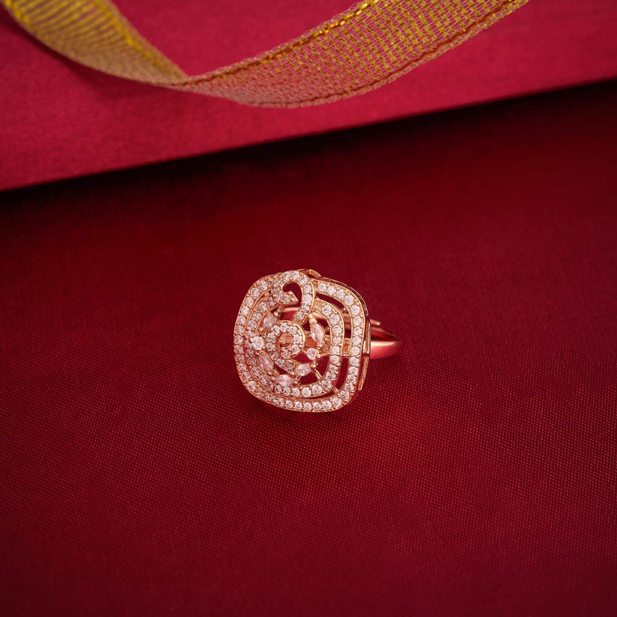 Zircon Finger Ring Zircon Finger Ring 195228