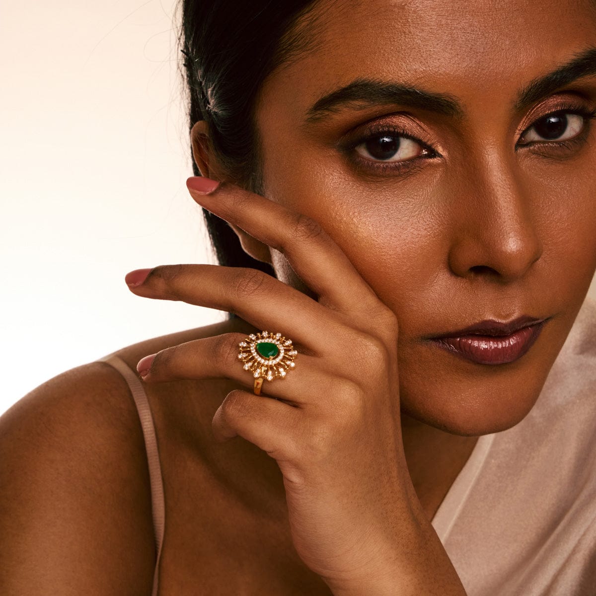 Zircon Finger Ring Zircon Finger Ring 195246