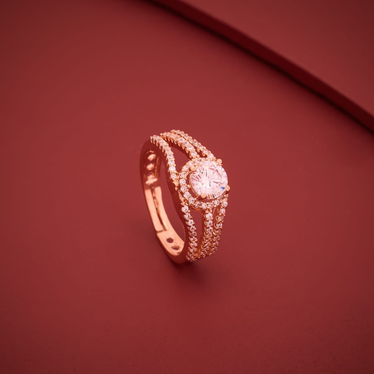 Zircon Finger Ring Zircon Finger Ring 197392