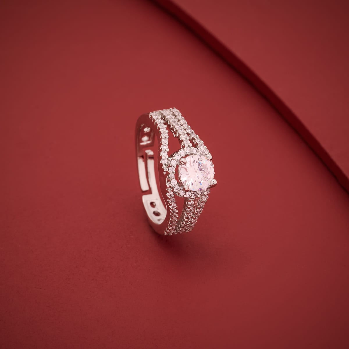 Zircon Finger Ring Zircon Finger Ring 197392