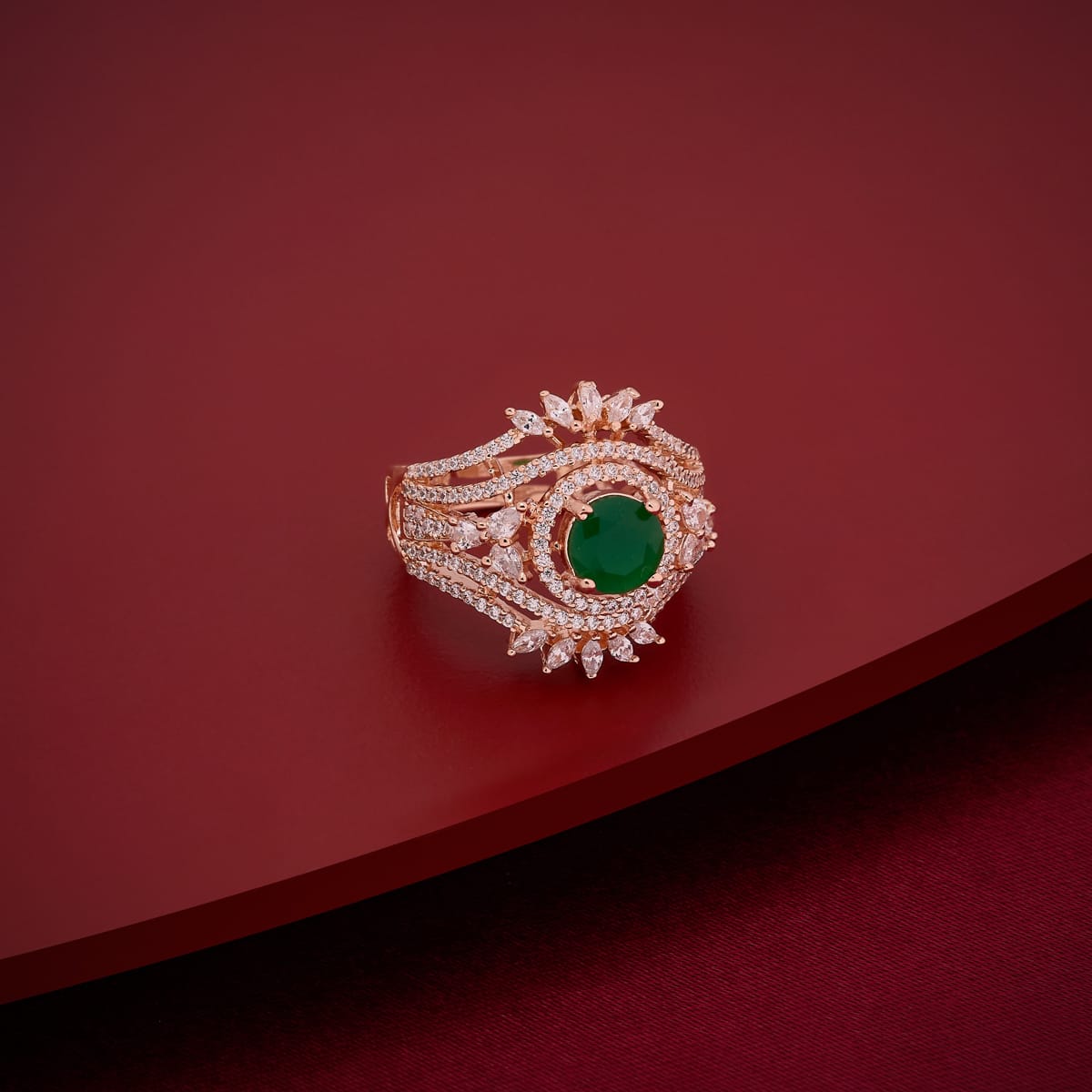 Zircon Finger Ring Zircon Finger Ring 197395