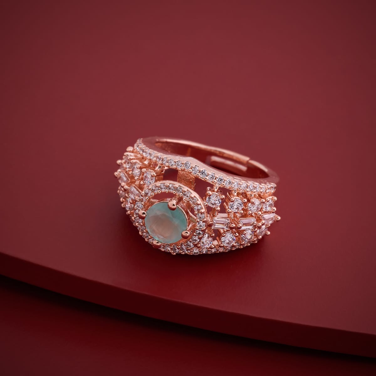 Zircon Finger Ring Zircon Finger Ring 197396