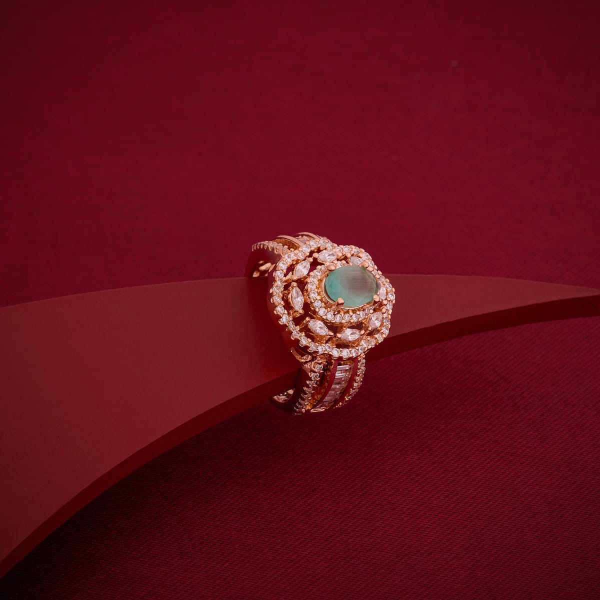 Zircon Finger Ring Zircon Finger Ring 197399