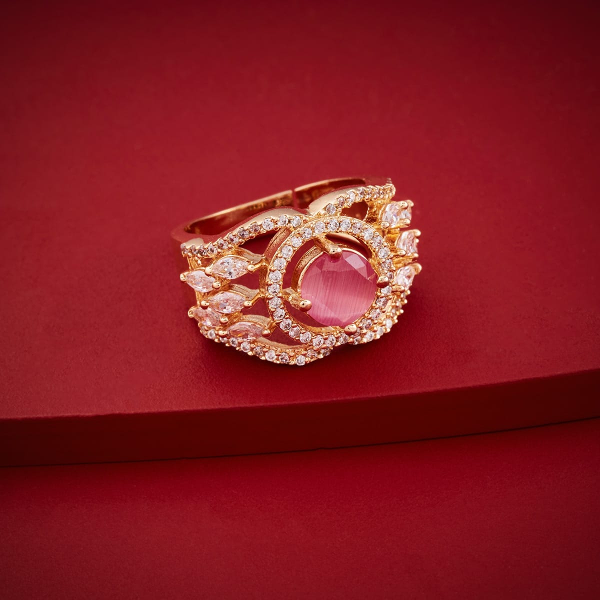 Zircon Finger Ring Zircon Finger Ring 197400