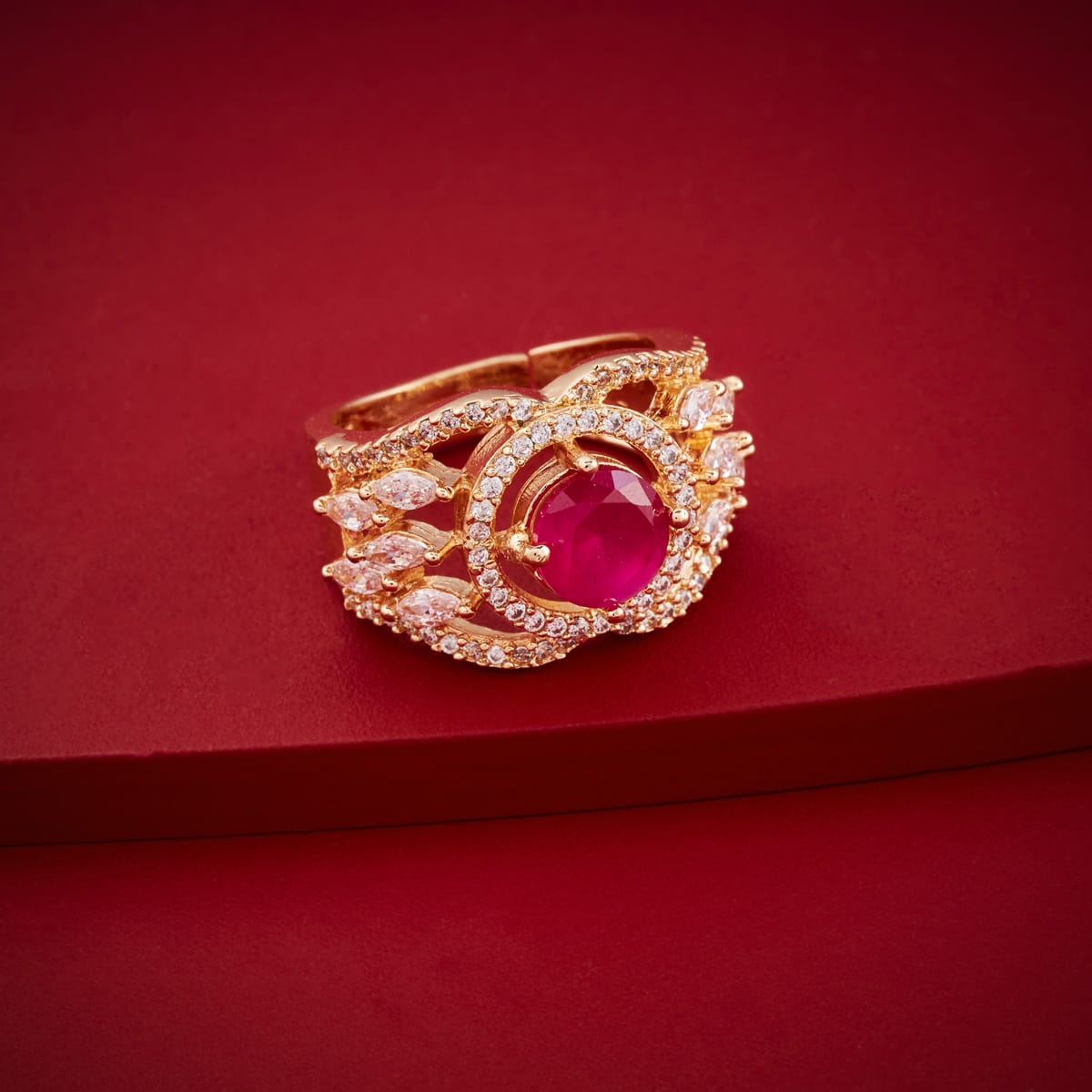 Zircon Finger Ring Zircon Finger Ring 197400