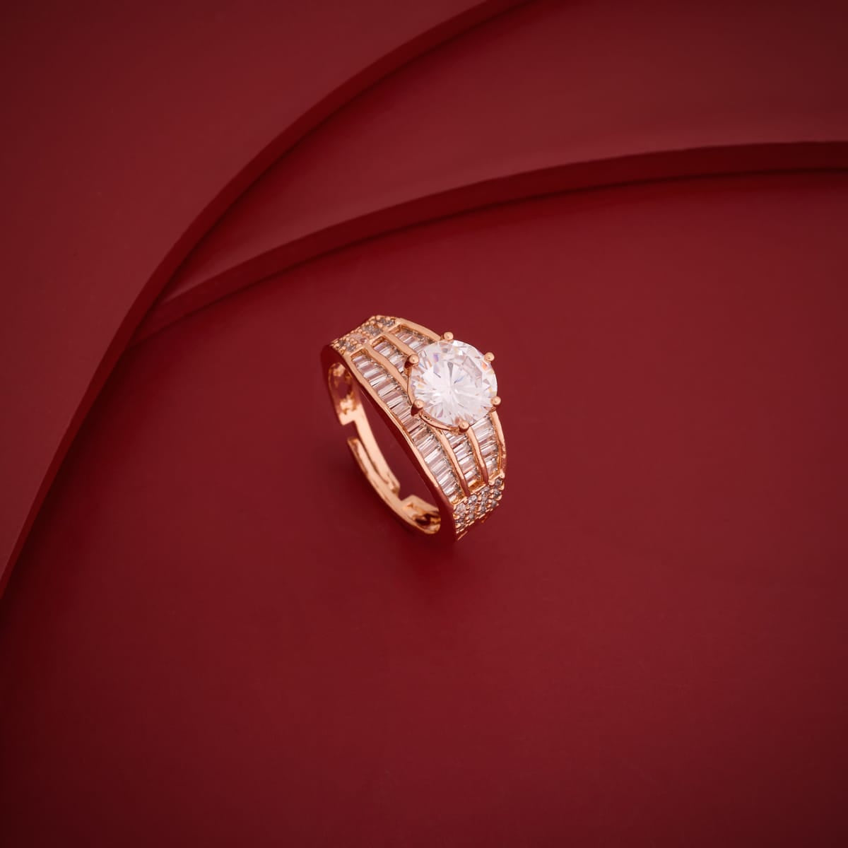 Zircon Finger Ring Zircon Finger Ring 200518