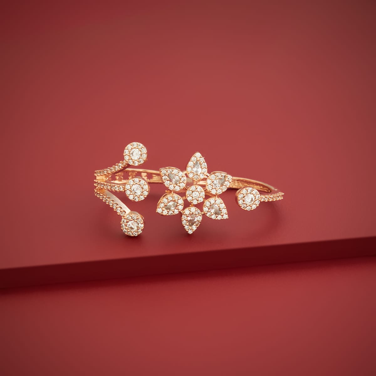 Zircon Finger Ring Zircon Finger Ring 201472