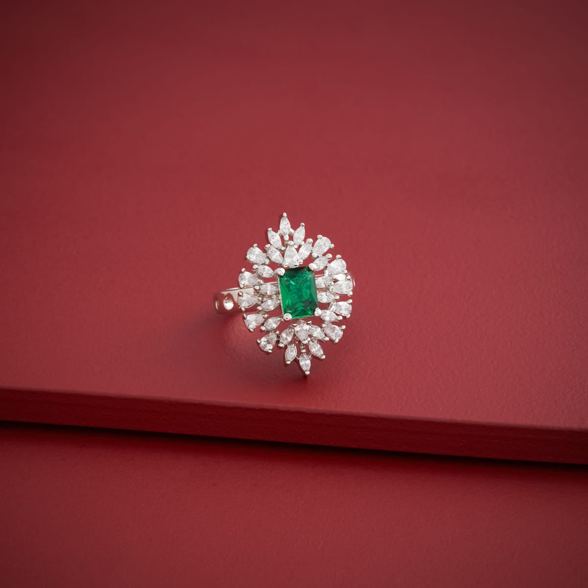 Zircon Finger Ring Zircon Finger Ring 202440