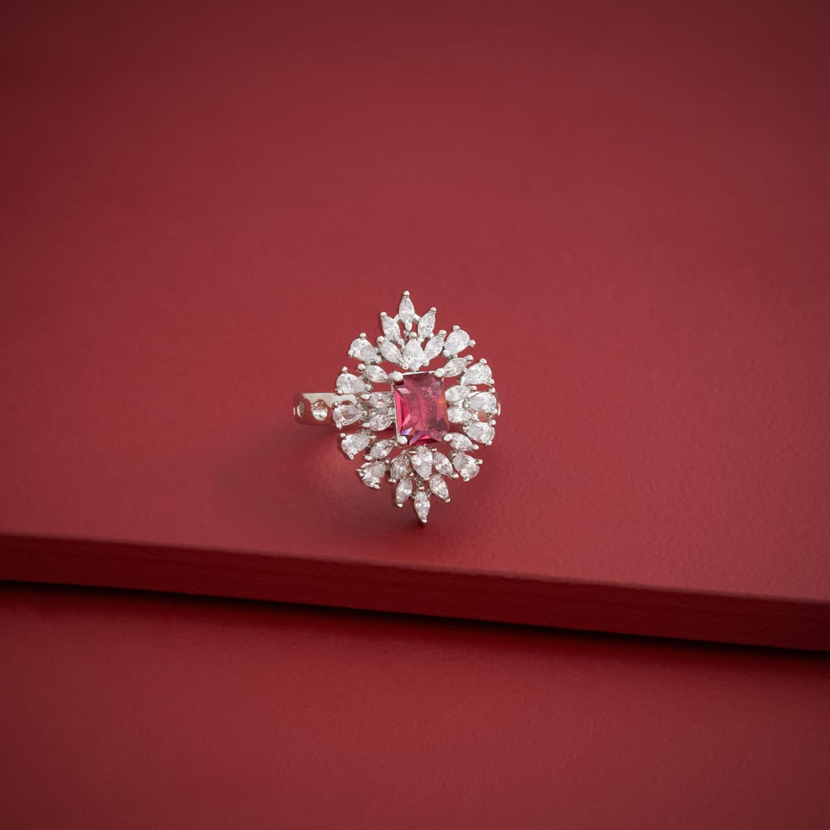 Zircon Finger Ring Zircon Finger Ring 202440