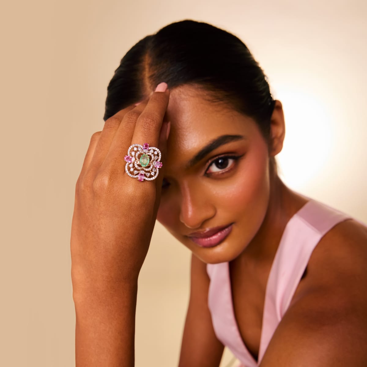 Zircon Finger Ring Zircon Finger Ring 203751