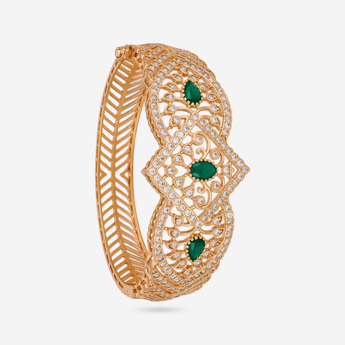 Zircon Kada Zircon Kada 201502