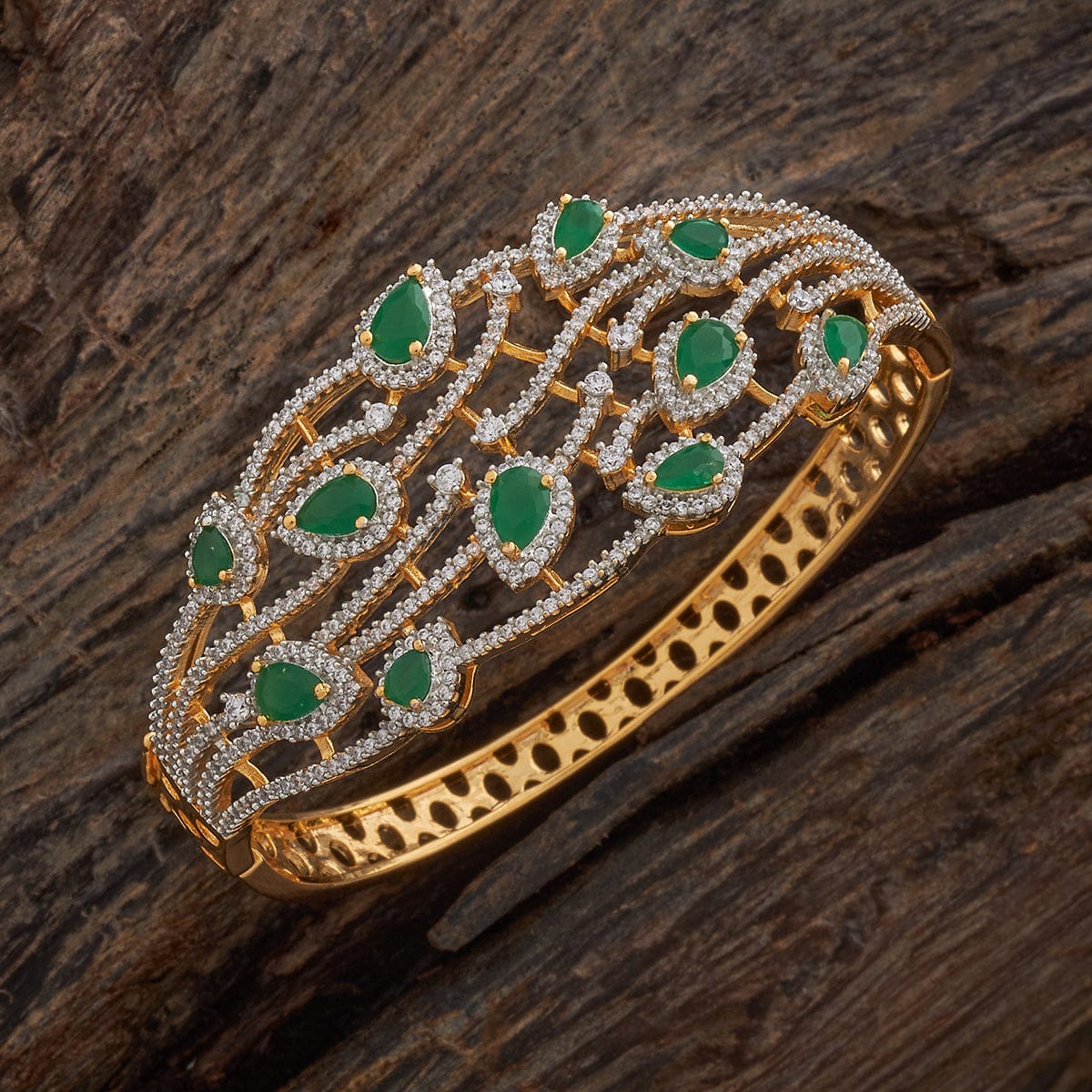 Zircon Kada Zircon Kada 184454