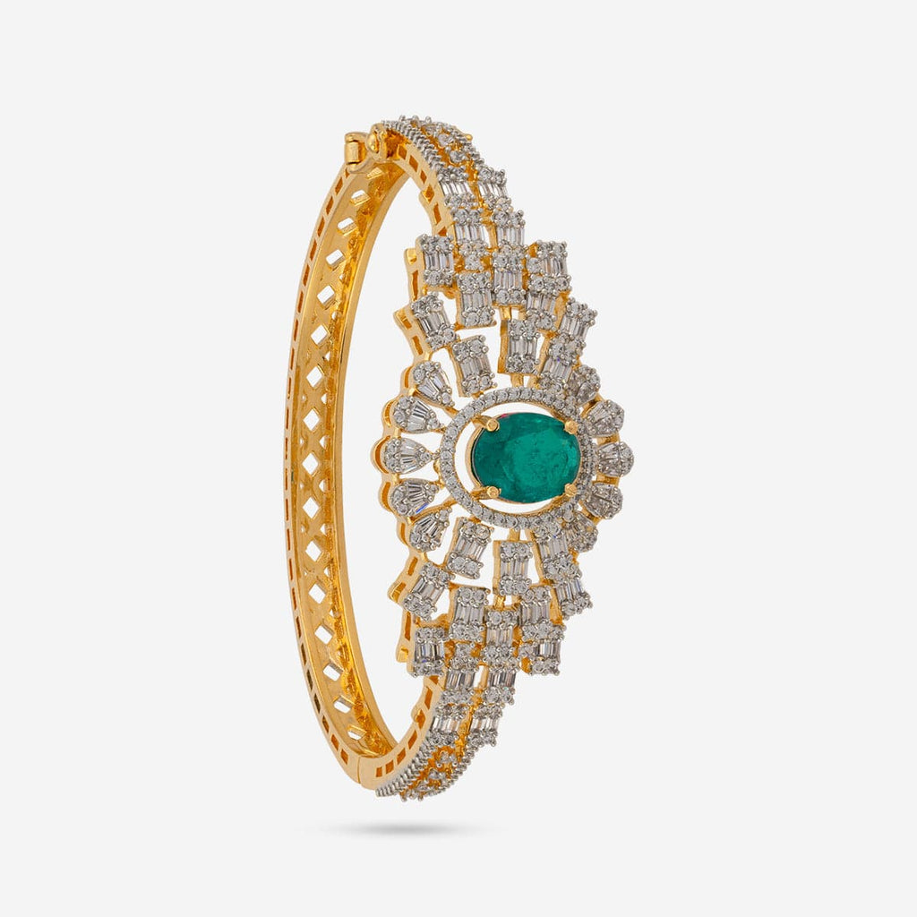 Zircon Kada Zircon Kada 190411