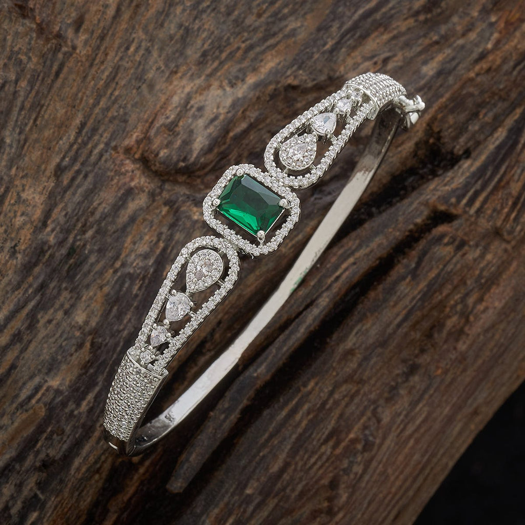 Zircon Kada Zircon Kada 181558