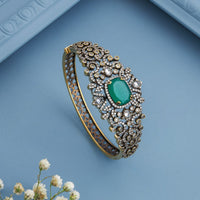 Zircon Kada Zircon Kada 188599