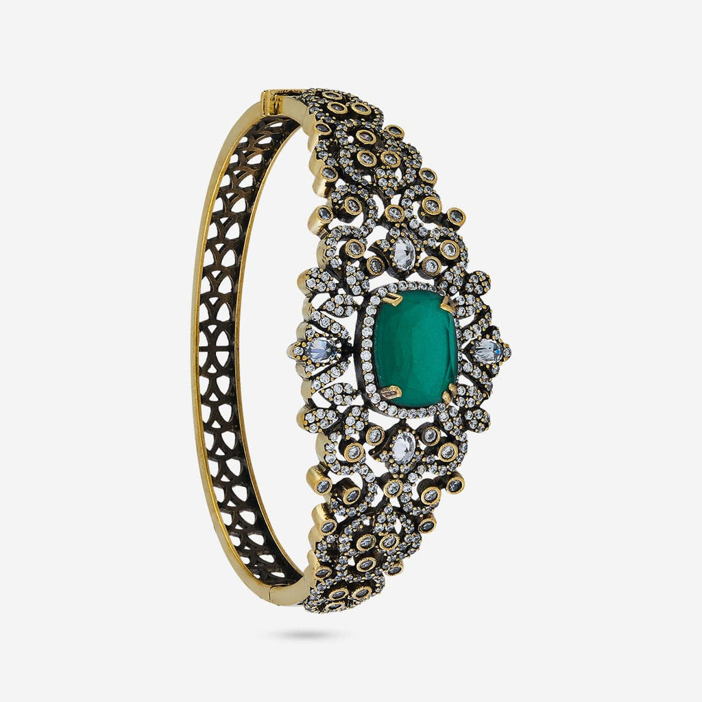 Zircon Kada Zircon Kada 188599