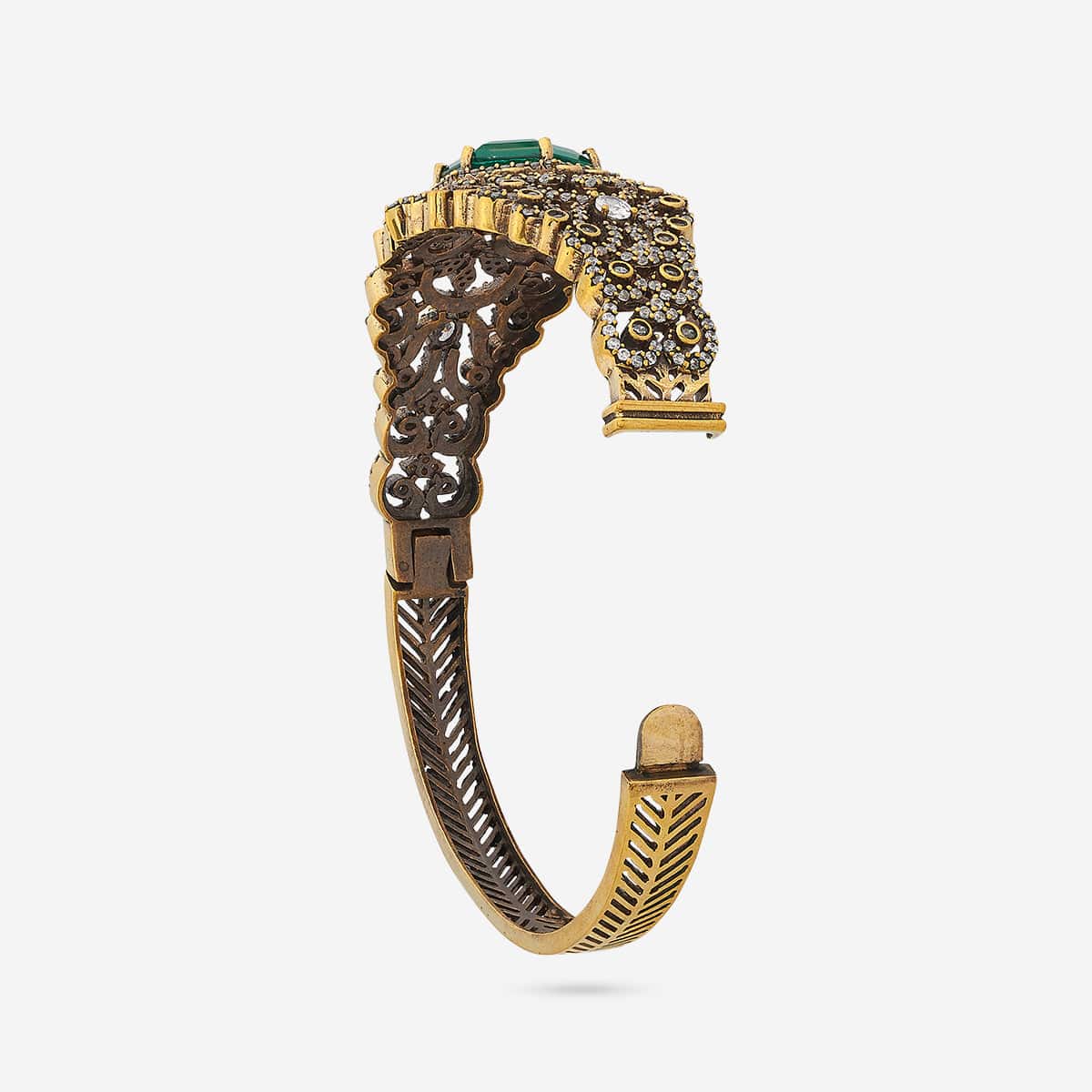 Zircon Kada Zircon Kada 190336