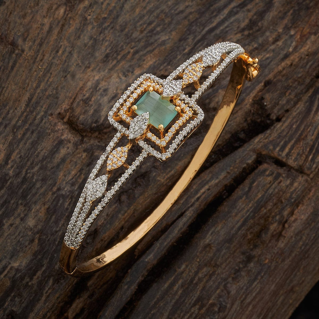 Zircon Kada Zircon Kada 181559