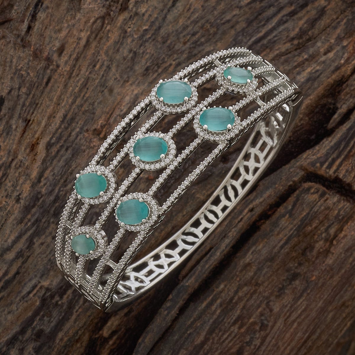 Zircon Kada Zircon Kada 184458