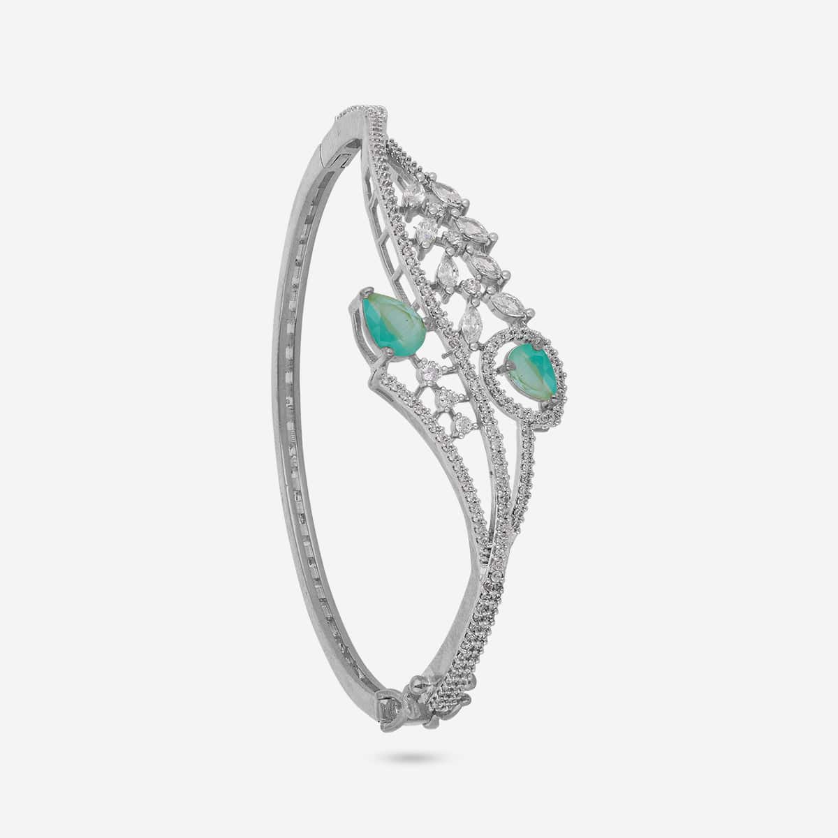 Zircon Kada Zircon Kada 187716