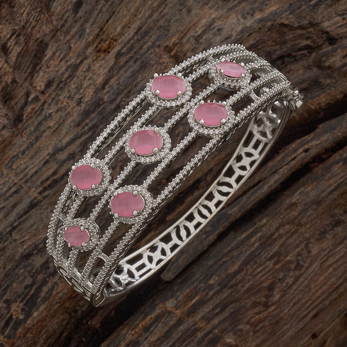 Zircon Kada Zircon Kada 184458