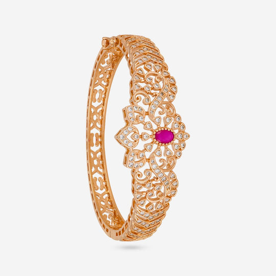 Zircon Kada Zircon Kada 201500