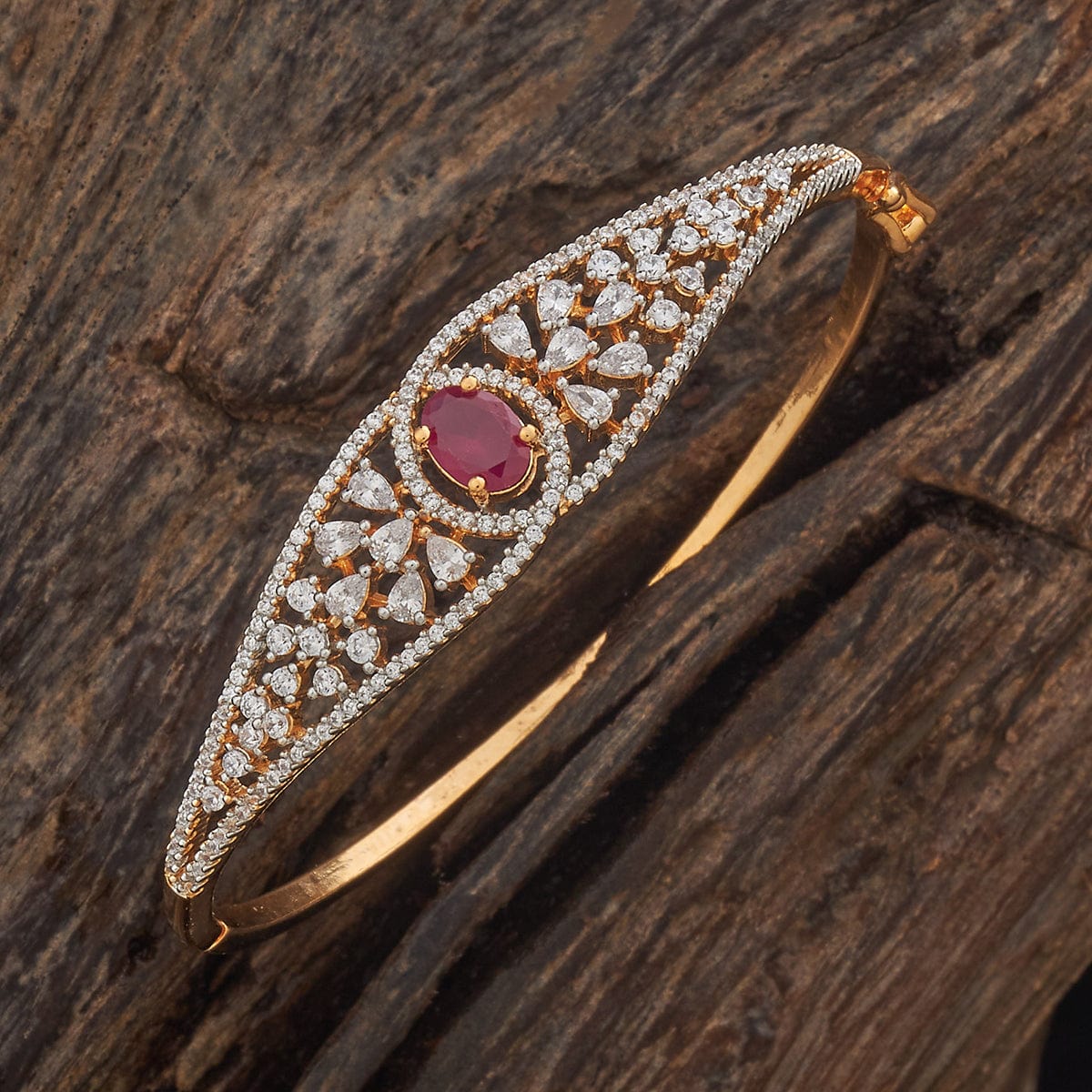 Zircon Kada Zircon Kada 182118