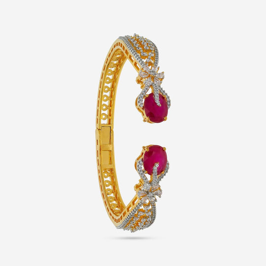 Zircon Kada Zircon Kada 190407