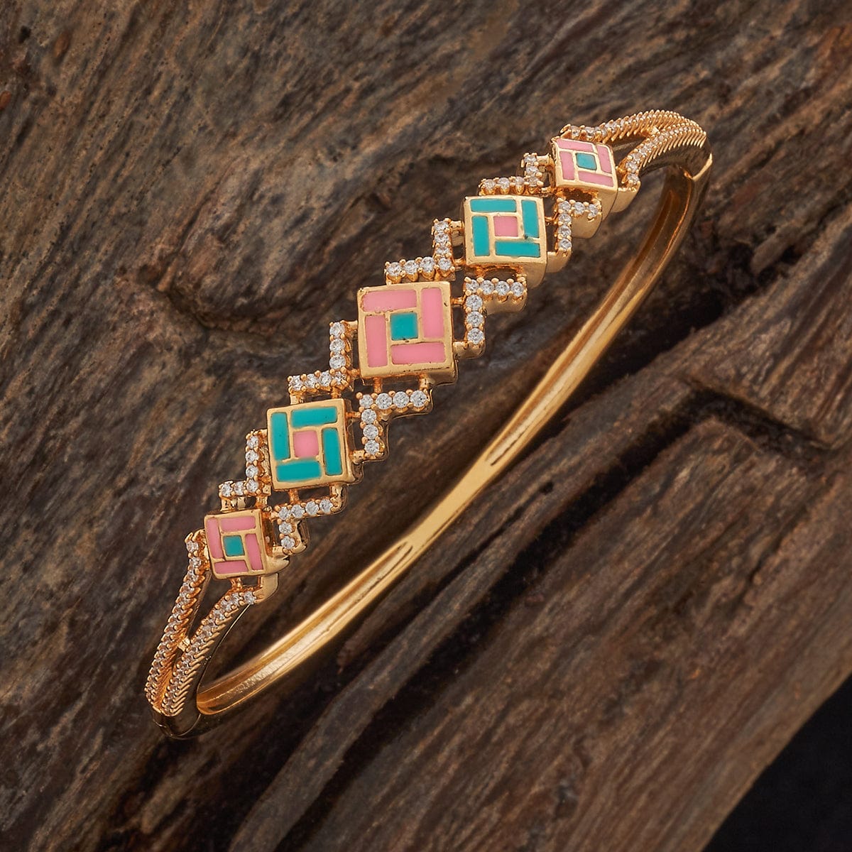 Zircon Kada Zircon Kada 182276