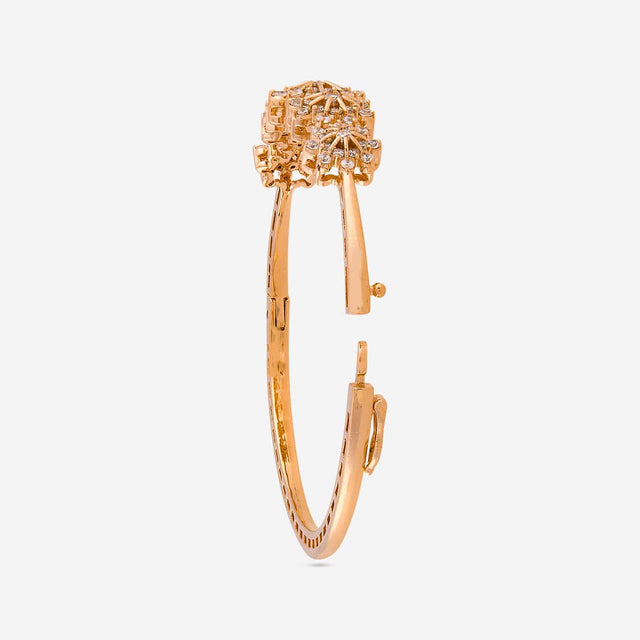 Zircon Kada Zircon Kada 201503