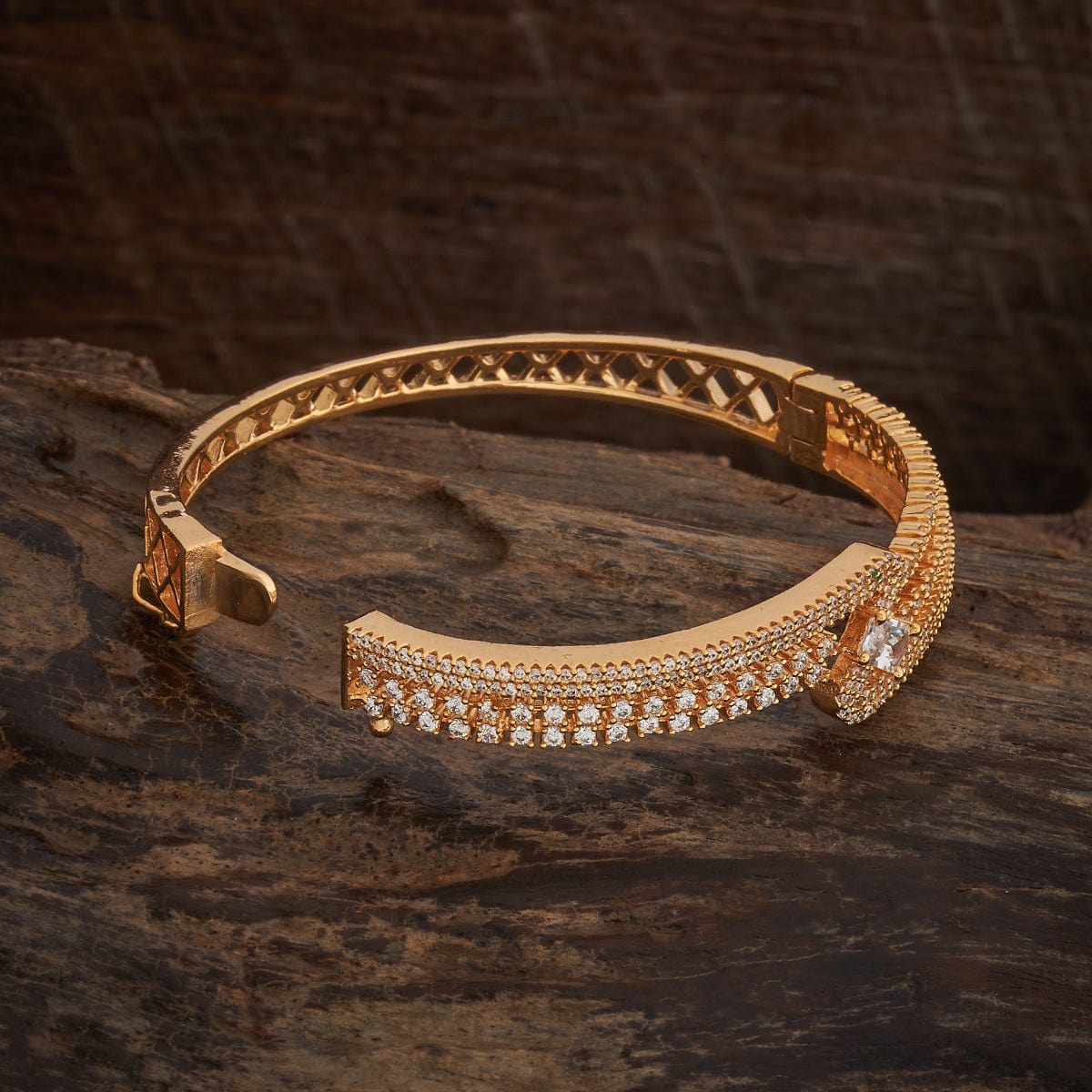 Zircon Kada Zircon Kada 182668