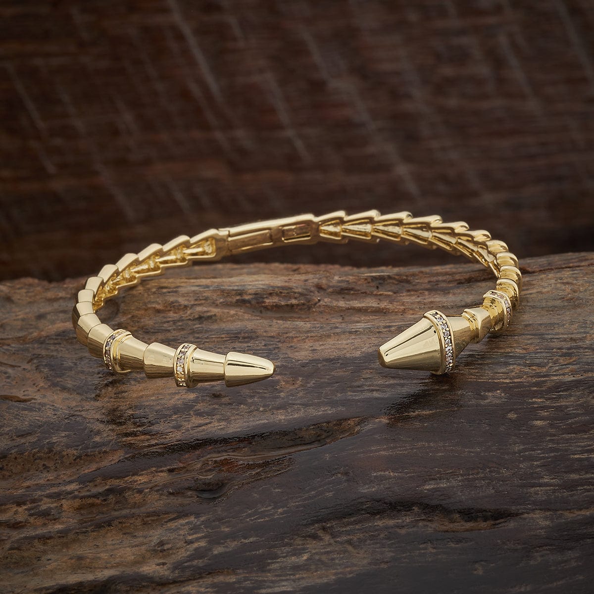 Zircon Kada Zircon Kada 184866