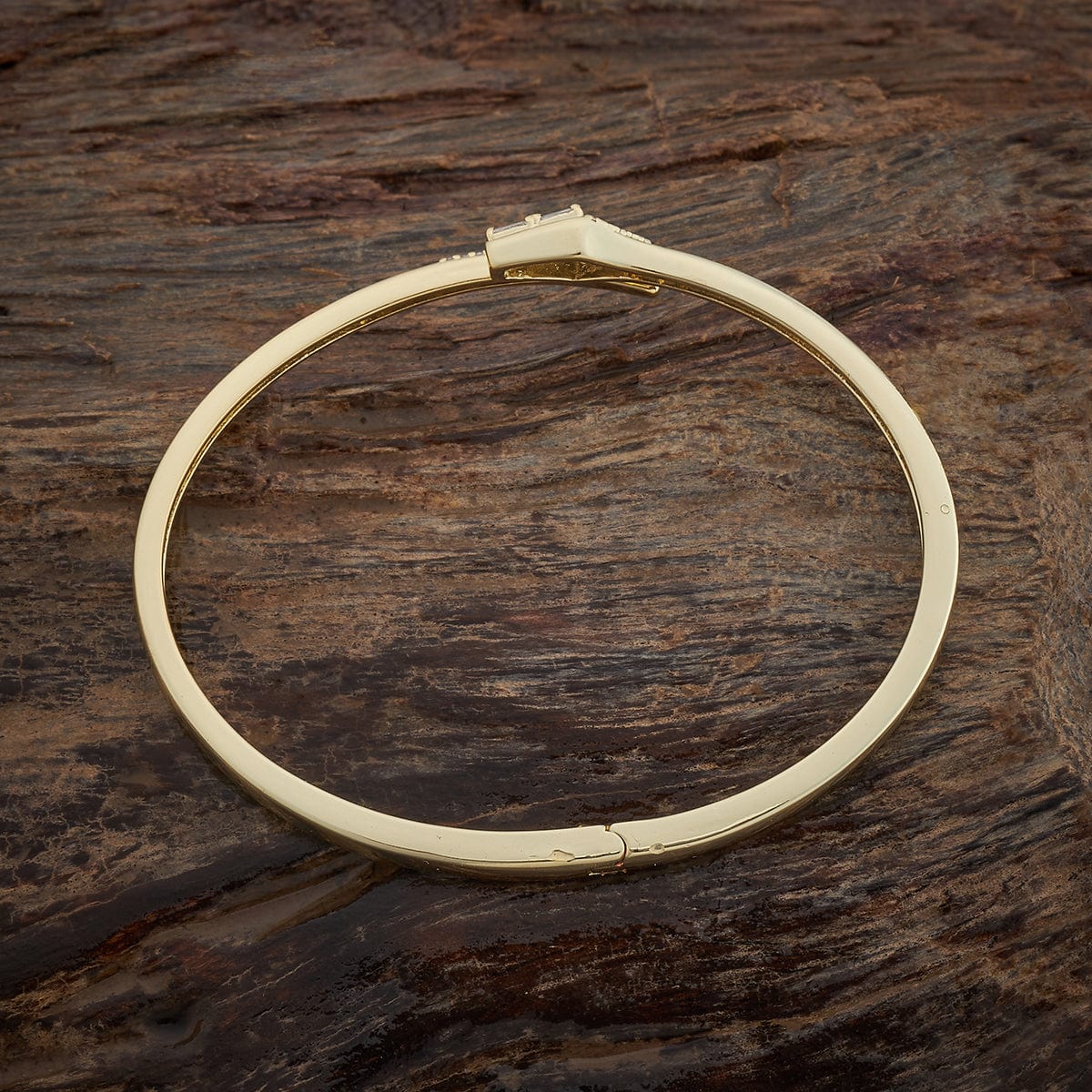 Zircon Kada Zircon Kada 184868